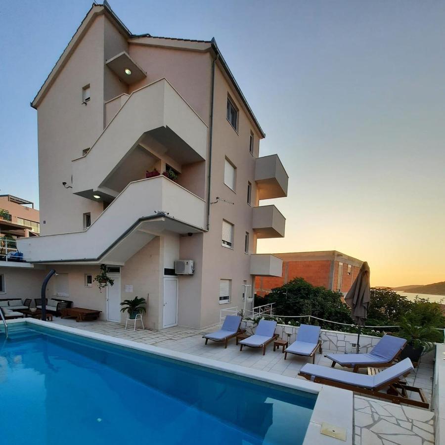 Villa Kata Ražanj Kültér fotó